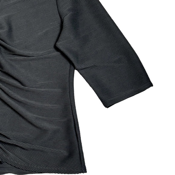 BOLD ELEMENTS Blouse Ties up the front 3/4 sleeves Black Juniors XL Like New - Picture 7 of 10